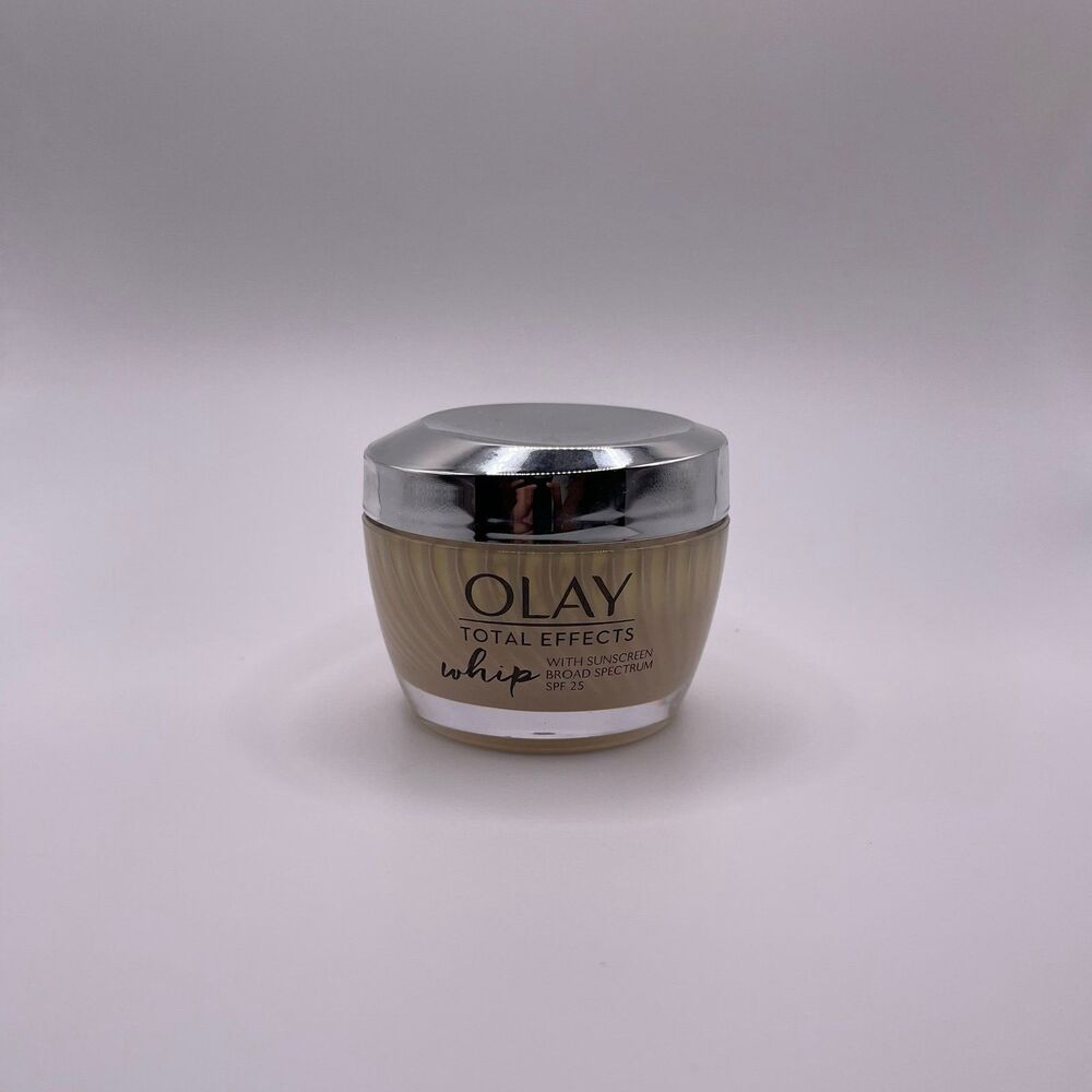 Olay Total Effects SPF Sunscreen Whip Face Moisturizer - Picture 2 of 10